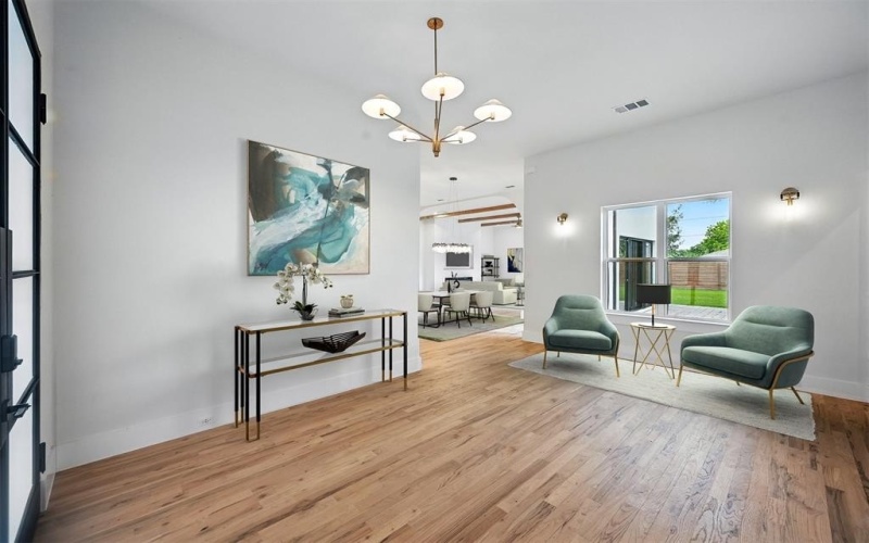 1224 S Pine Street, Grapevine, TX 76051, 4 Bedrooms Bedrooms, ,5 BathroomsBathrooms,Residential,For Sale,1224 S Pine Street,20938378