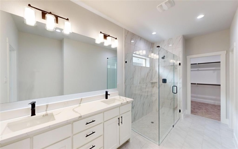 6860 Zuefeldt Drive, Arlington, TX 76002, 4 Bedrooms Bedrooms, ,3 BathroomsBathrooms,Residential,For Sale,6860 Zuefeldt Drive,20943538