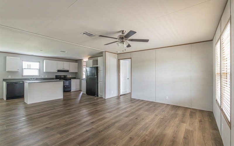 105 Beaver Creek Drive, Azle, TX 76020, 4 Habitaciones Habitaciones , ,2 BañosBaños,Residential,En Venta,105 Beaver Creek Drive,20943680