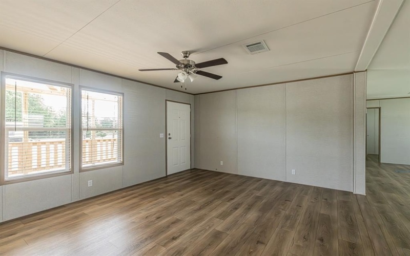 105 Beaver Creek Drive, Azle, TX 76020, 4 Habitaciones Habitaciones , ,2 BañosBaños,Residential,En Venta,105 Beaver Creek Drive,20943680