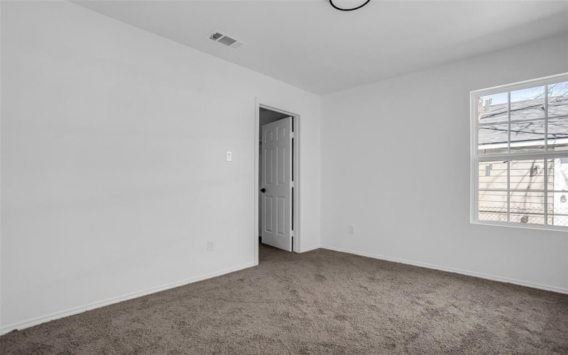 304 S 3rd, Bonham, TX 75418, 3 Bedrooms Bedrooms, ,2 BathroomsBathrooms,Residential Lease,For Rent,304 S 3rd,20944042