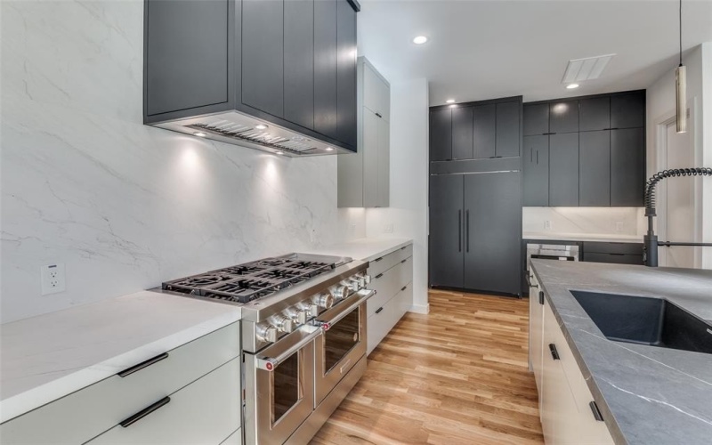 4517 Weldon Street, Dallas, TX 75204, 4 Bedrooms Bedrooms, ,3 BathroomsBathrooms,Residential Lease,For Rent,4517 Weldon Street,20934015