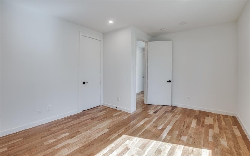 4517 Weldon Street, Dallas, TX 75204, 4 Bedrooms Bedrooms, ,3 BathroomsBathrooms,Residential Lease,For Rent,4517 Weldon Street,20934015
