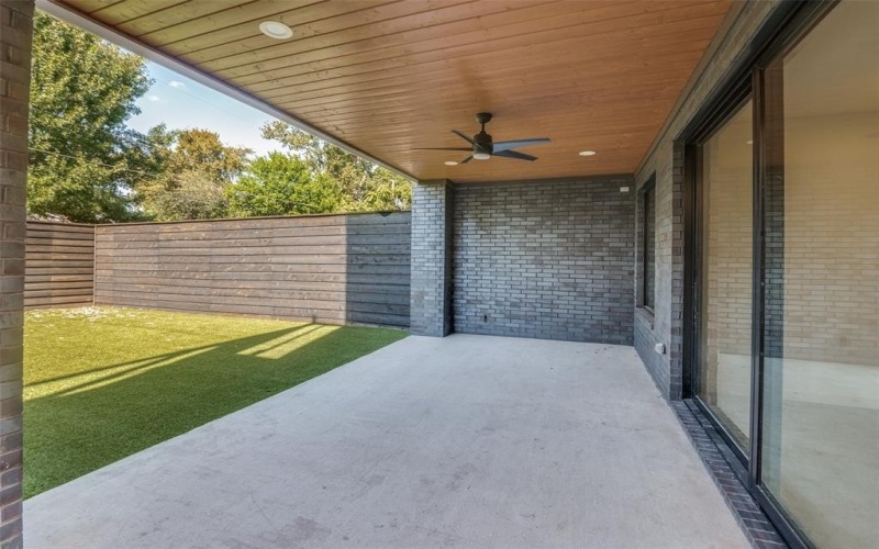 4517 Weldon Street, Dallas, TX 75204, 4 Bedrooms Bedrooms, ,3 BathroomsBathrooms,Residential Lease,For Rent,4517 Weldon Street,20934015