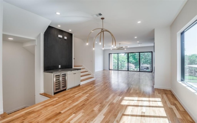 4517 Weldon Street, Dallas, TX 75204, 4 Bedrooms Bedrooms, ,3 BathroomsBathrooms,Residential Lease,For Rent,4517 Weldon Street,20934015