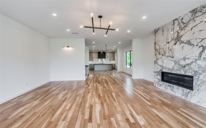 4519 Weldon Street, Dallas, TX 75204, 4 Bedrooms Bedrooms, ,3 BathroomsBathrooms,Residential Lease,For Rent,4519 Weldon Street,20935481
