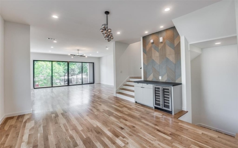 4519 Weldon Street, Dallas, TX 75204, 4 Bedrooms Bedrooms, ,3 BathroomsBathrooms,Residential Lease,For Rent,4519 Weldon Street,20935481