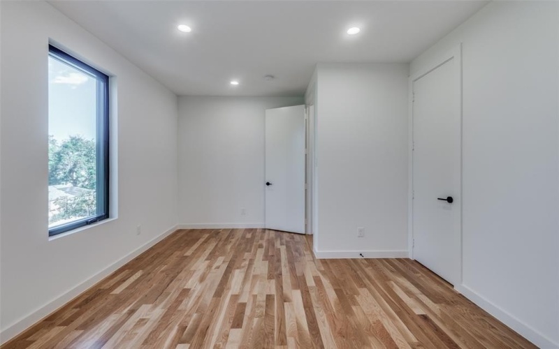 4519 Weldon Street, Dallas, TX 75204, 4 Bedrooms Bedrooms, ,3 BathroomsBathrooms,Residential Lease,For Rent,4519 Weldon Street,20935481