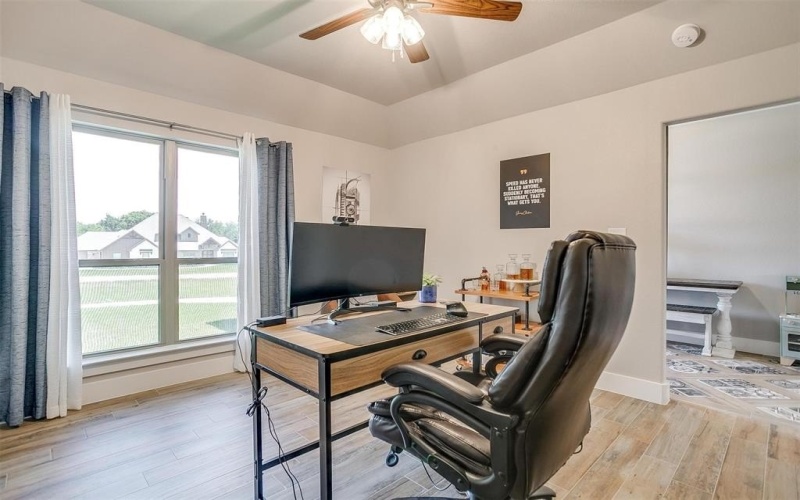 4017 Crick Court, Weatherford, TX 76087, 4 Habitaciones Habitaciones , ,2 BañosBaños,Residential,En Venta,4017 Crick Court,20935504