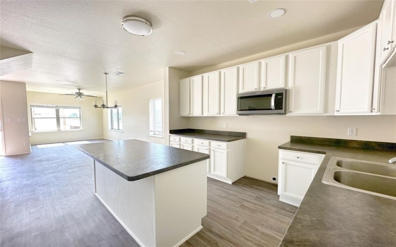 1701 St Louis Avenue, Fort Worth, TX 76110, 3 Bedrooms Bedrooms, ,2 BathroomsBathrooms,Residential,For Sale,1701 St Louis Avenue,20944706