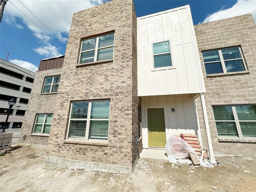 1703 St Louis Avenue, Fort Worth, TX 76110, 3 Habitaciones Habitaciones , ,2 BañosBaños,Residential,En Venta,1703 St Louis Avenue,20944723