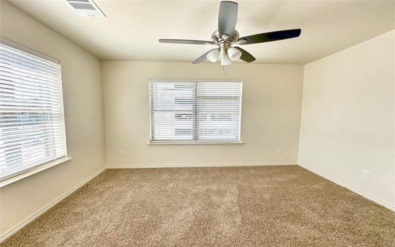 1703 St Louis Avenue, Fort Worth, TX 76110, 3 Habitaciones Habitaciones , ,2 BañosBaños,Residential,En Venta,1703 St Louis Avenue,20944723