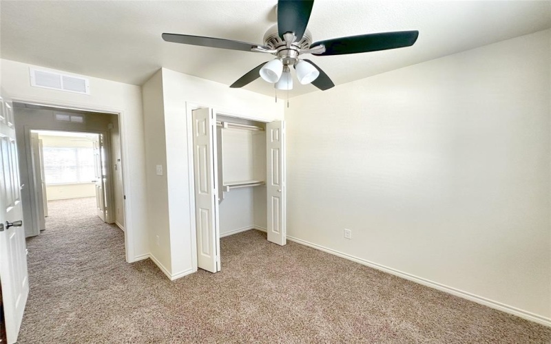 1703 St Louis Avenue, Fort Worth, TX 76110, 3 Habitaciones Habitaciones , ,2 BañosBaños,Residential,En Venta,1703 St Louis Avenue,20944723