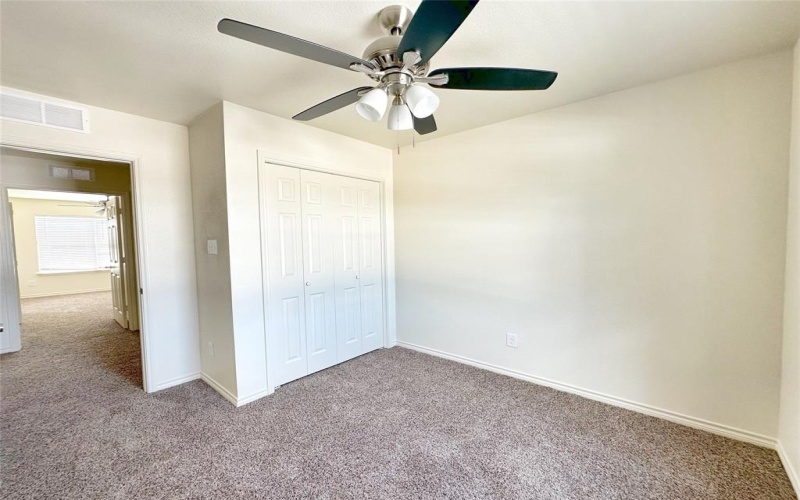 1703 St Louis Avenue, Fort Worth, TX 76110, 3 Habitaciones Habitaciones , ,2 BañosBaños,Residential,En Venta,1703 St Louis Avenue,20944723