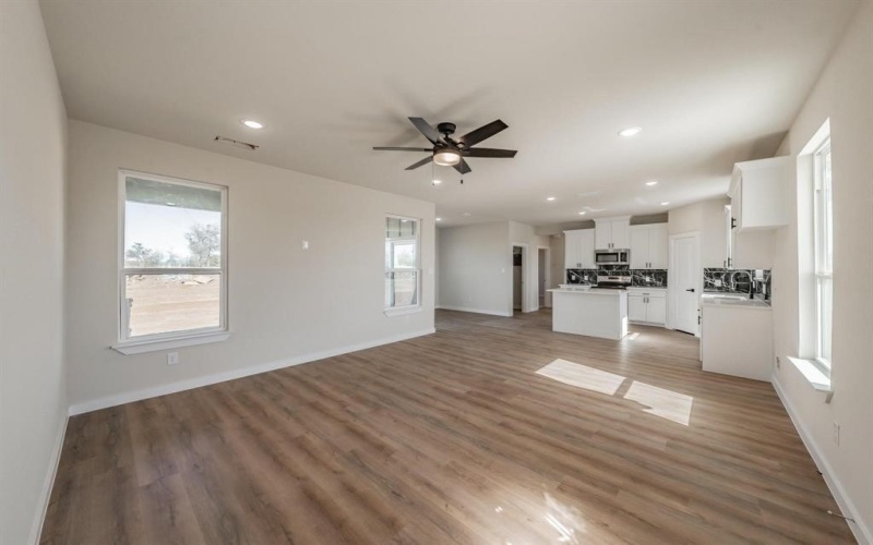 184 Cactus Canyon Drive, Bridgeport, TX 76426, 3 Habitaciones Habitaciones , ,2 BañosBaños,Residential,En Venta,184 Cactus Canyon Drive,20943903
