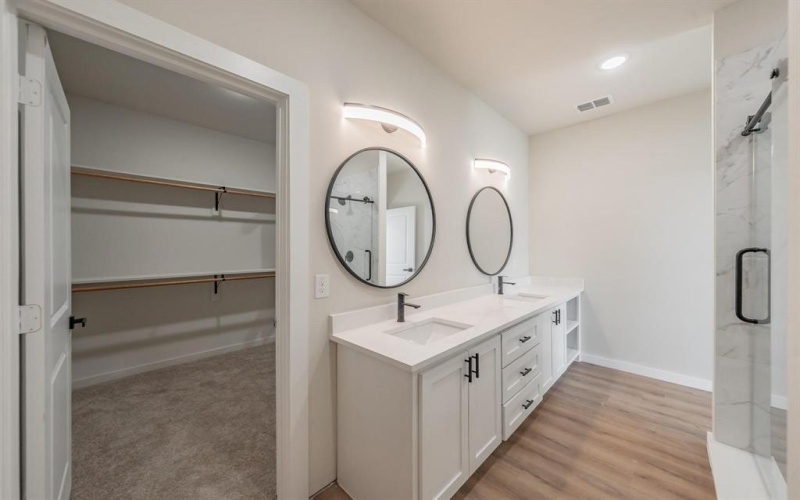184 Cactus Canyon Drive, Bridgeport, TX 76426, 3 Habitaciones Habitaciones , ,2 BañosBaños,Residential,En Venta,184 Cactus Canyon Drive,20943903