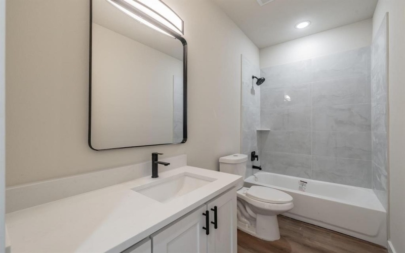 184 Cactus Canyon Drive, Bridgeport, TX 76426, 3 Habitaciones Habitaciones , ,2 BañosBaños,Residential,En Venta,184 Cactus Canyon Drive,20943903