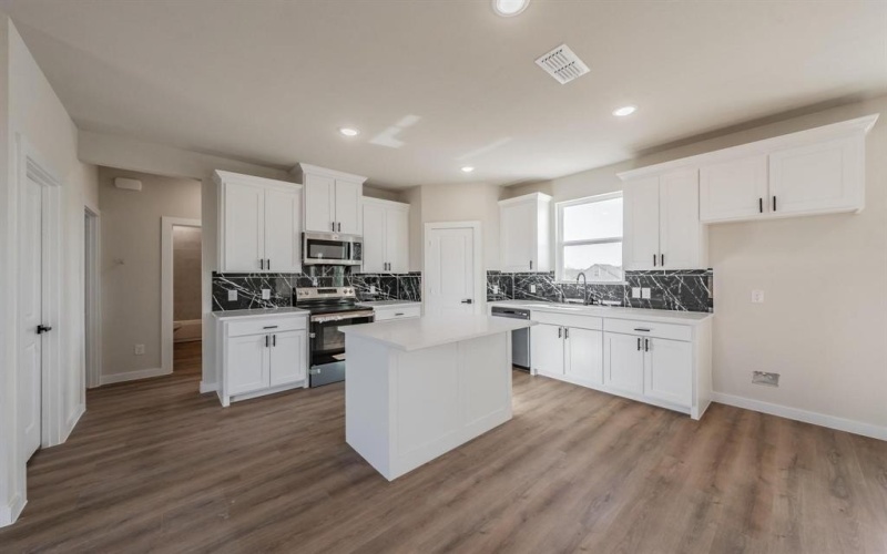 184 Cactus Canyon Drive, Bridgeport, TX 76426, 3 Habitaciones Habitaciones , ,2 BañosBaños,Residential,En Venta,184 Cactus Canyon Drive,20943903
