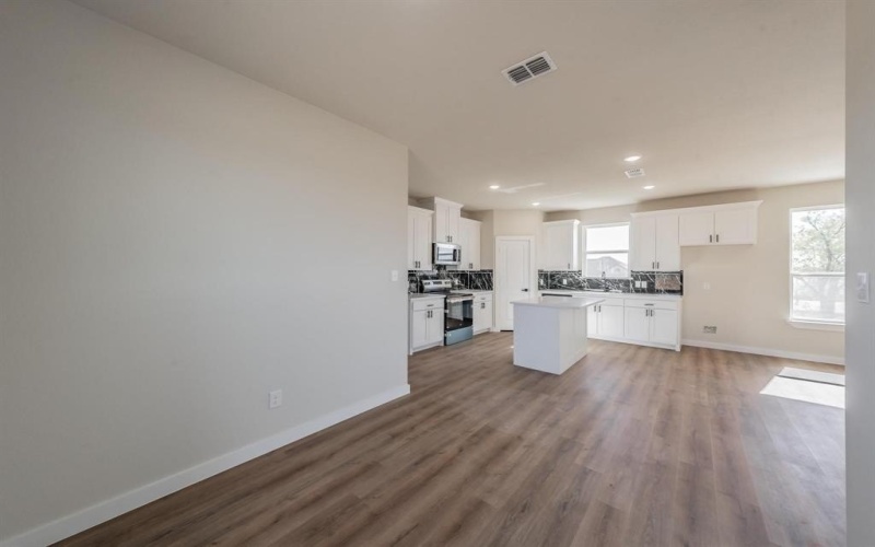 184 Cactus Canyon Drive, Bridgeport, TX 76426, 3 Habitaciones Habitaciones , ,2 BañosBaños,Residential,En Venta,184 Cactus Canyon Drive,20943903