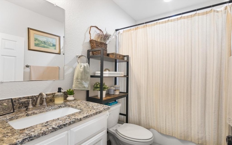 431 Advance Road, Weatherford, TX 76088, 3 Bedrooms Bedrooms, ,2 BathroomsBathrooms,Residential,For Sale,431 Advance Road,20944821