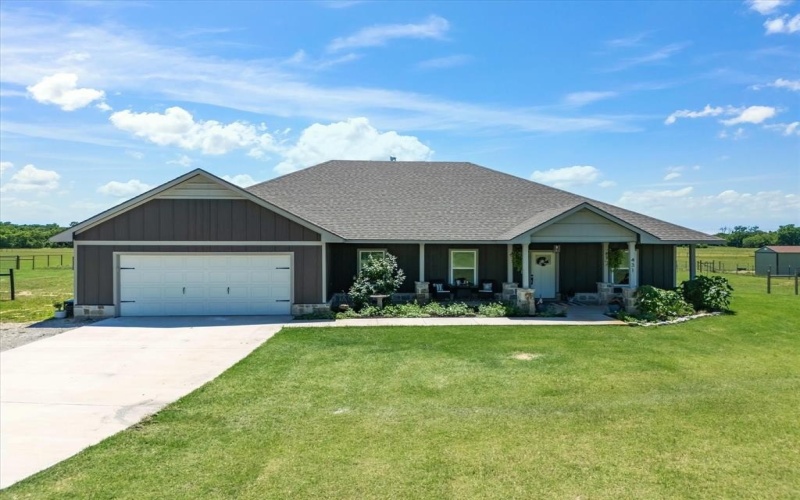 431 Advance Road, Weatherford, TX 76088, 3 Bedrooms Bedrooms, ,2 BathroomsBathrooms,Residential,For Sale,431 Advance Road,20944821