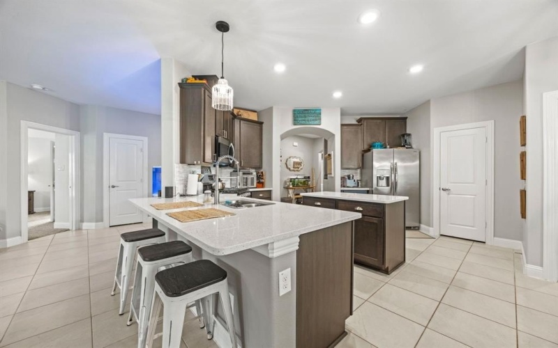 11013 Cobalt Drive, Aubrey, TX 76227, 3 Bedrooms Bedrooms, ,2 BathroomsBathrooms,Residential,For Sale,11013 Cobalt Drive,20944808