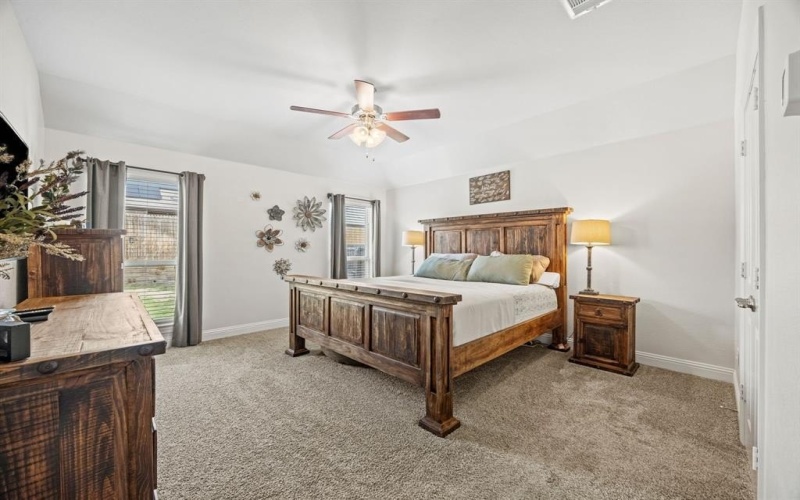 11013 Cobalt Drive, Aubrey, TX 76227, 3 Bedrooms Bedrooms, ,2 BathroomsBathrooms,Residential,For Sale,11013 Cobalt Drive,20944808