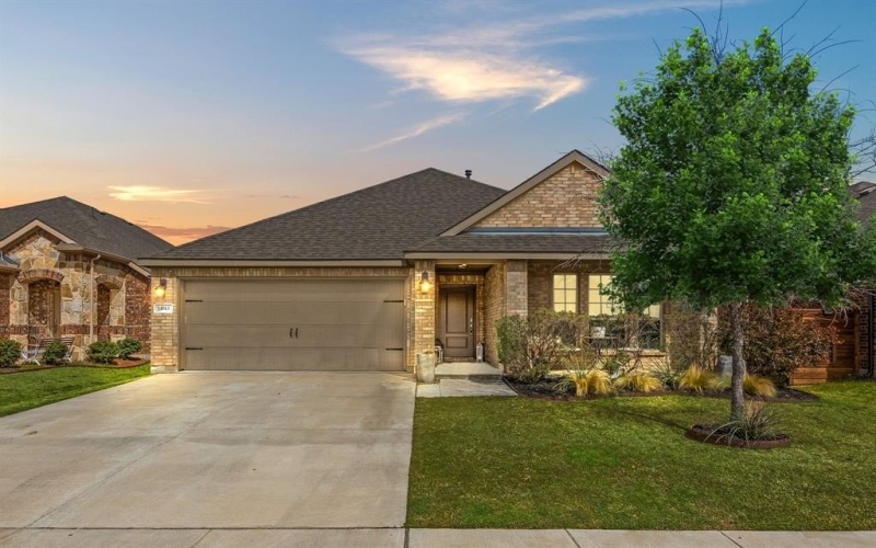 11013 Cobalt Drive, Aubrey, TX 76227, 3 Bedrooms Bedrooms, ,2 BathroomsBathrooms,Residential,For Sale,11013 Cobalt Drive,20944808