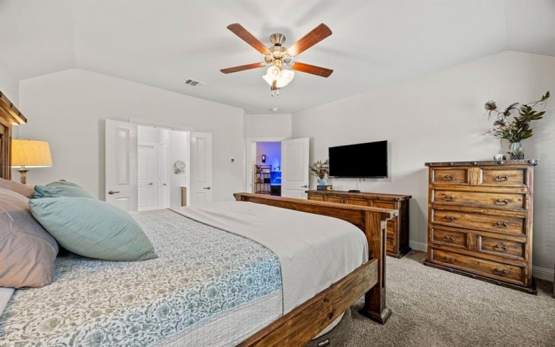 11013 Cobalt Drive, Aubrey, TX 76227, 3 Bedrooms Bedrooms, ,2 BathroomsBathrooms,Residential,For Sale,11013 Cobalt Drive,20944808