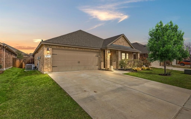 11013 Cobalt Drive, Aubrey, TX 76227, 3 Bedrooms Bedrooms, ,2 BathroomsBathrooms,Residential,For Sale,11013 Cobalt Drive,20944808