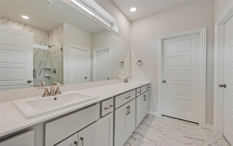 3404 Riverlawn Drive, Anna, TX 75409, 4 Bedrooms Bedrooms, ,3 BathroomsBathrooms,Residential,For Sale,3404 Riverlawn Drive,20944809