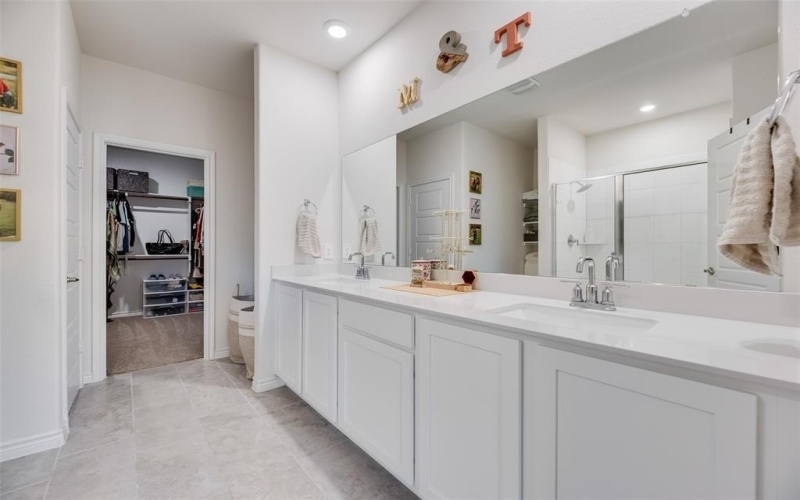 10104 Tidwell Street, Aubrey, TX 76227, 3 Bedrooms Bedrooms, ,2 BathroomsBathrooms,Residential,For Sale,10104 Tidwell Street,20944816