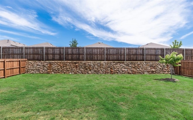 10104 Tidwell Street, Aubrey, TX 76227, 3 Bedrooms Bedrooms, ,2 BathroomsBathrooms,Residential,For Sale,10104 Tidwell Street,20944816
