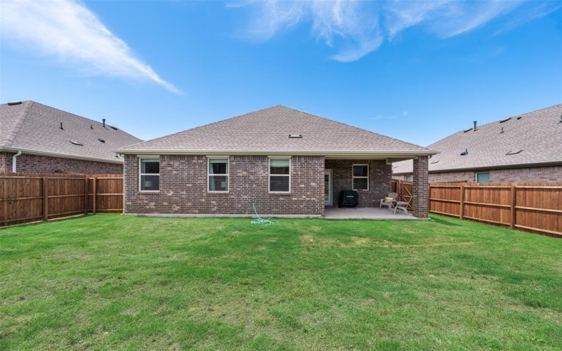 10104 Tidwell Street, Aubrey, TX 76227, 3 Bedrooms Bedrooms, ,2 BathroomsBathrooms,Residential,For Sale,10104 Tidwell Street,20944816
