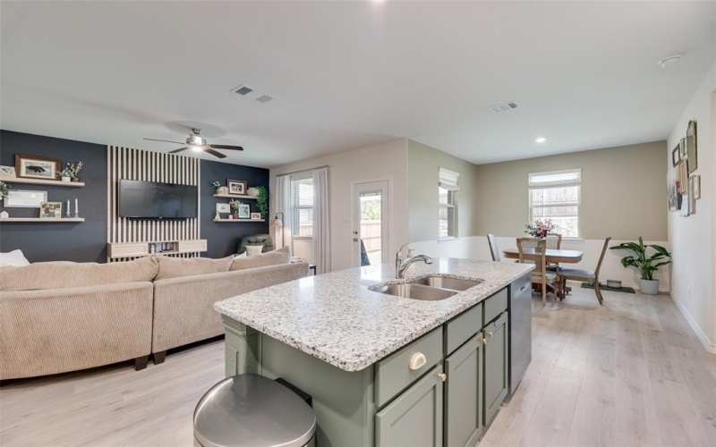 10104 Tidwell Street, Aubrey, TX 76227, 3 Bedrooms Bedrooms, ,2 BathroomsBathrooms,Residential,For Sale,10104 Tidwell Street,20944816