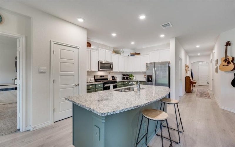 10104 Tidwell Street, Aubrey, TX 76227, 3 Bedrooms Bedrooms, ,2 BathroomsBathrooms,Residential,For Sale,10104 Tidwell Street,20944816