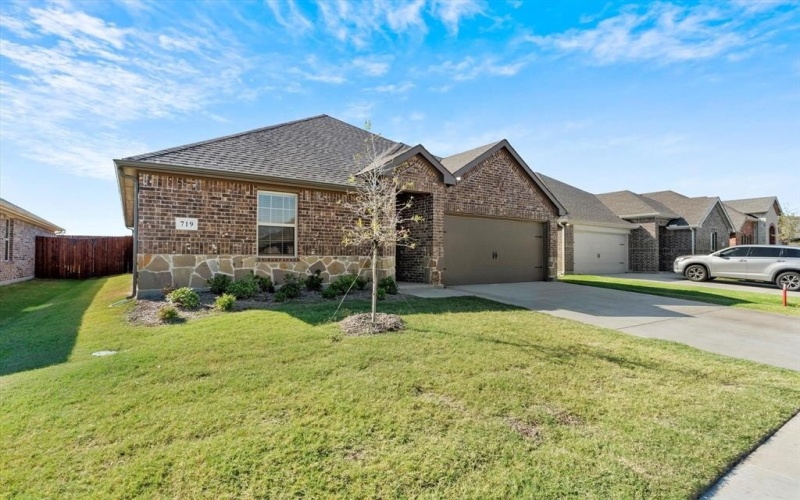 719 Dove Haven Way, Lavon, TX 75166, 3 Bedrooms Bedrooms, ,2 BathroomsBathrooms,Residential,For Sale,719 Dove Haven Way,20944947