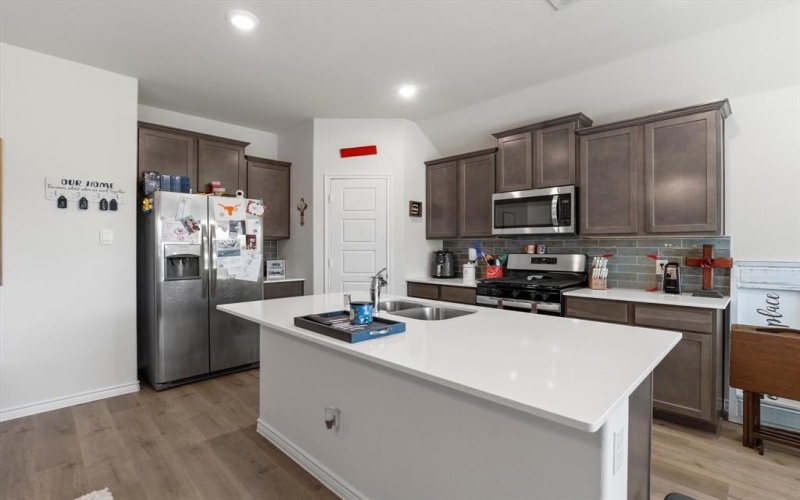 719 Dove Haven Way, Lavon, TX 75166, 3 Bedrooms Bedrooms, ,2 BathroomsBathrooms,Residential,For Sale,719 Dove Haven Way,20944947
