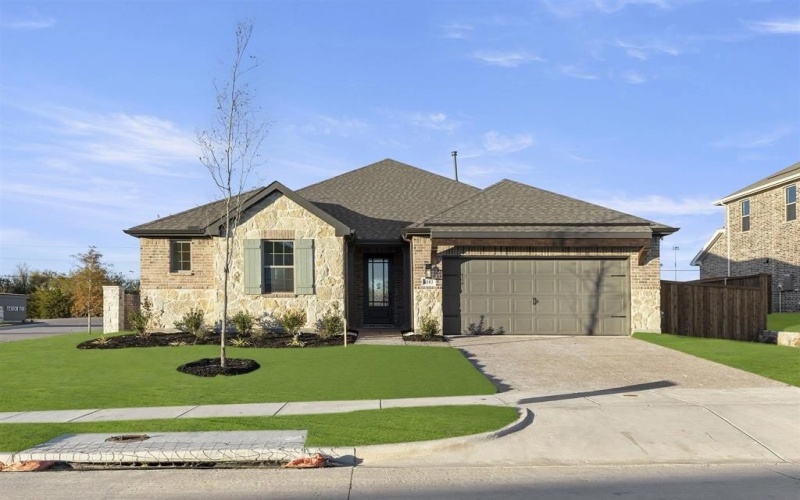1908 Bearskin Drive, Celina, TX 75009, 4 Bedrooms Bedrooms, ,3 BathroomsBathrooms,Residential,For Sale,1908 Bearskin Drive,20945112