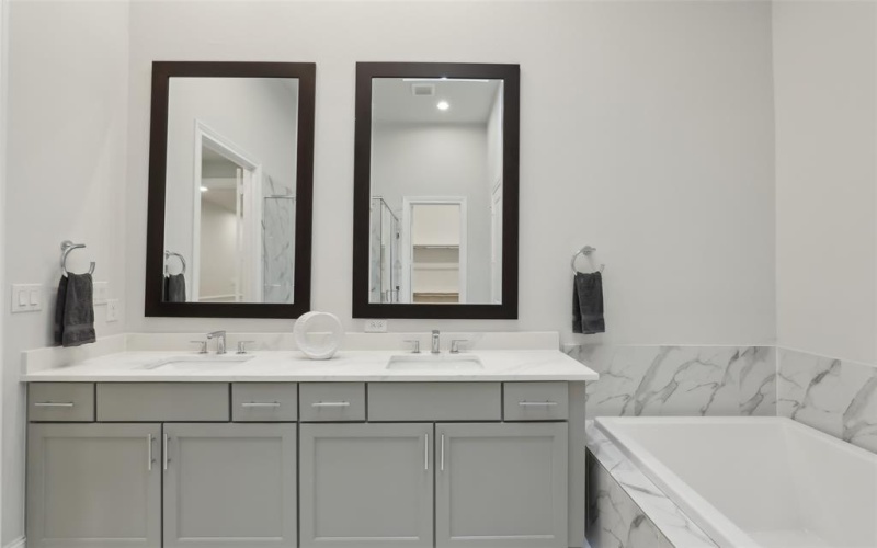 1460 N Avenue, Plano, TX 75074, 3 Bedrooms Bedrooms, ,2 BathroomsBathrooms,Residential,For Sale,1460 N Avenue,20945295