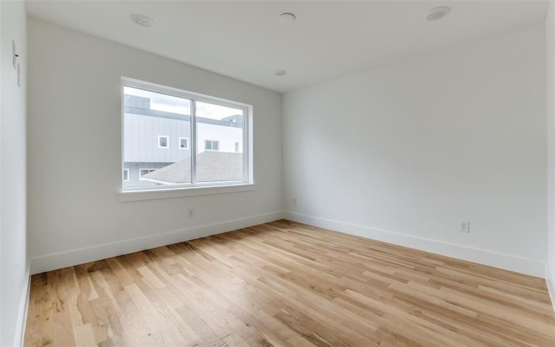 4701 San Jacinto Street #101, Dallas, TX 75204, 2 Bedrooms Bedrooms, ,2 BathroomsBathrooms,Residential,For Sale,4701 San Jacinto Street,20938991