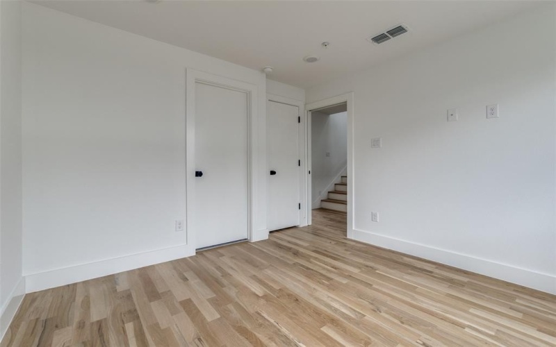 4701 San Jacinto Street #101, Dallas, TX 75204, 2 Bedrooms Bedrooms, ,2 BathroomsBathrooms,Residential,For Sale,4701 San Jacinto Street,20938991