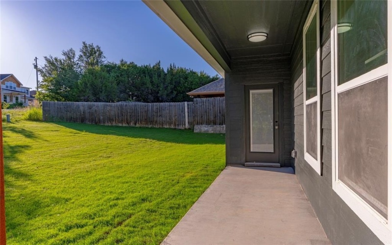 2408 Beverly Drive, Granbury, TX 76048, 4 Bedrooms Bedrooms, ,2 BathroomsBathrooms,Residential,For Sale,2408 Beverly Drive,20930615