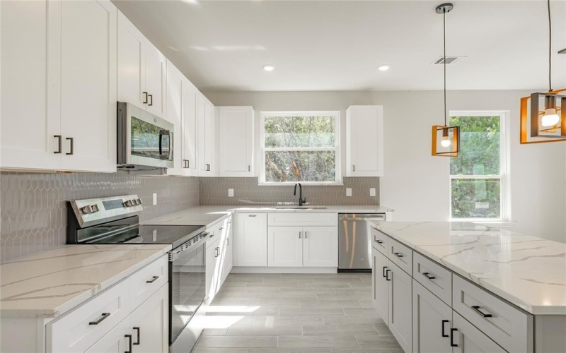 2825 Steepleridge Circle, Granbury, TX 76048, 4 Bedrooms Bedrooms, ,2 BathroomsBathrooms,Residential,For Sale,2825 Steepleridge Circle,20930646