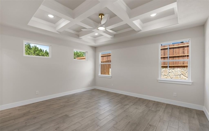 5601 San Jacinto Drive, Granbury, TX 76048, 3 Bedrooms Bedrooms, ,2 BathroomsBathrooms,Residential,For Sale,5601 San Jacinto Drive,20945789