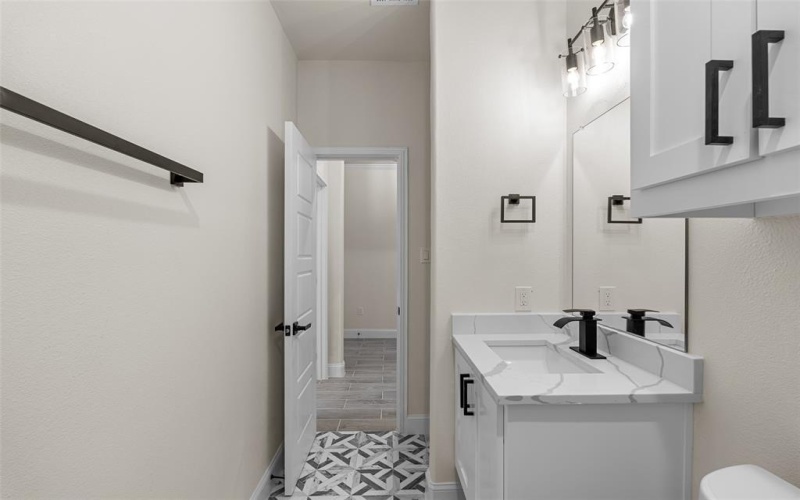 2325 Neches Street, Granbury, TX 76048, 4 Bedrooms Bedrooms, ,2 BathroomsBathrooms,Residential,For Sale,2325 Neches Street,20945846