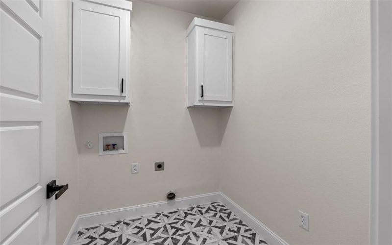 2325 Neches Street, Granbury, TX 76048, 4 Bedrooms Bedrooms, ,2 BathroomsBathrooms,Residential,For Sale,2325 Neches Street,20945846
