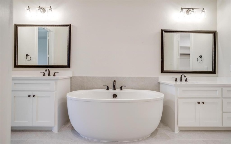 6145 Lucia Drive, Fort Worth, TX 76123, 2 Bedrooms Bedrooms, ,2 BathroomsBathrooms,Residential,For Sale,6145 Lucia Drive,20945933