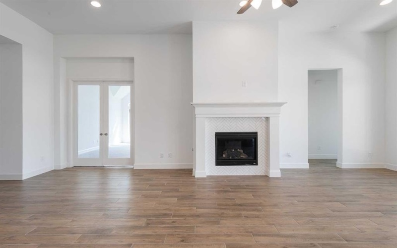 10453 Gray Hills Drive, Fort Worth, TX 76126, 4 Bedrooms Bedrooms, ,3 BathroomsBathrooms,Residential,For Sale,10453 Gray Hills Drive,20945437