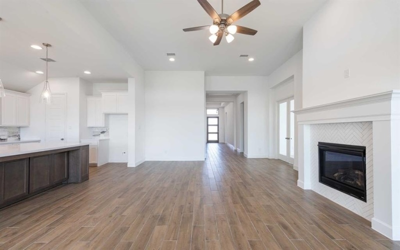 10453 Gray Hills Drive, Fort Worth, TX 76126, 4 Bedrooms Bedrooms, ,3 BathroomsBathrooms,Residential,For Sale,10453 Gray Hills Drive,20945437